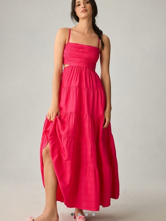 Anthropologie Dresses & Skirts - Anthropologie Let Me Be
Cutout Tiered Dress